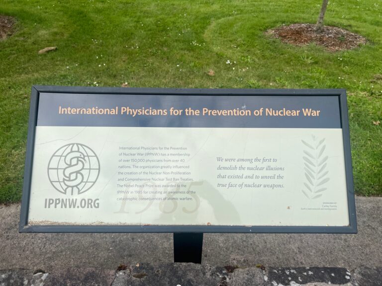 International Physicians for the Prevention of Nuclear War Sign in Eugene